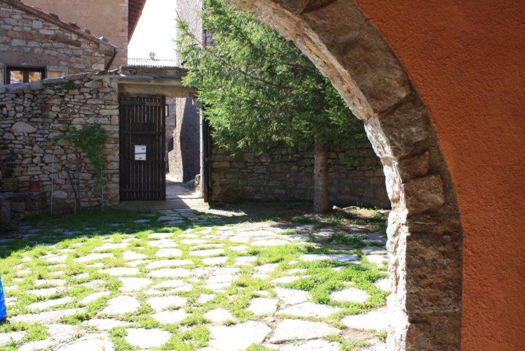 Cal Xesc Apartment Castellar De N'Hug Exterior foto
